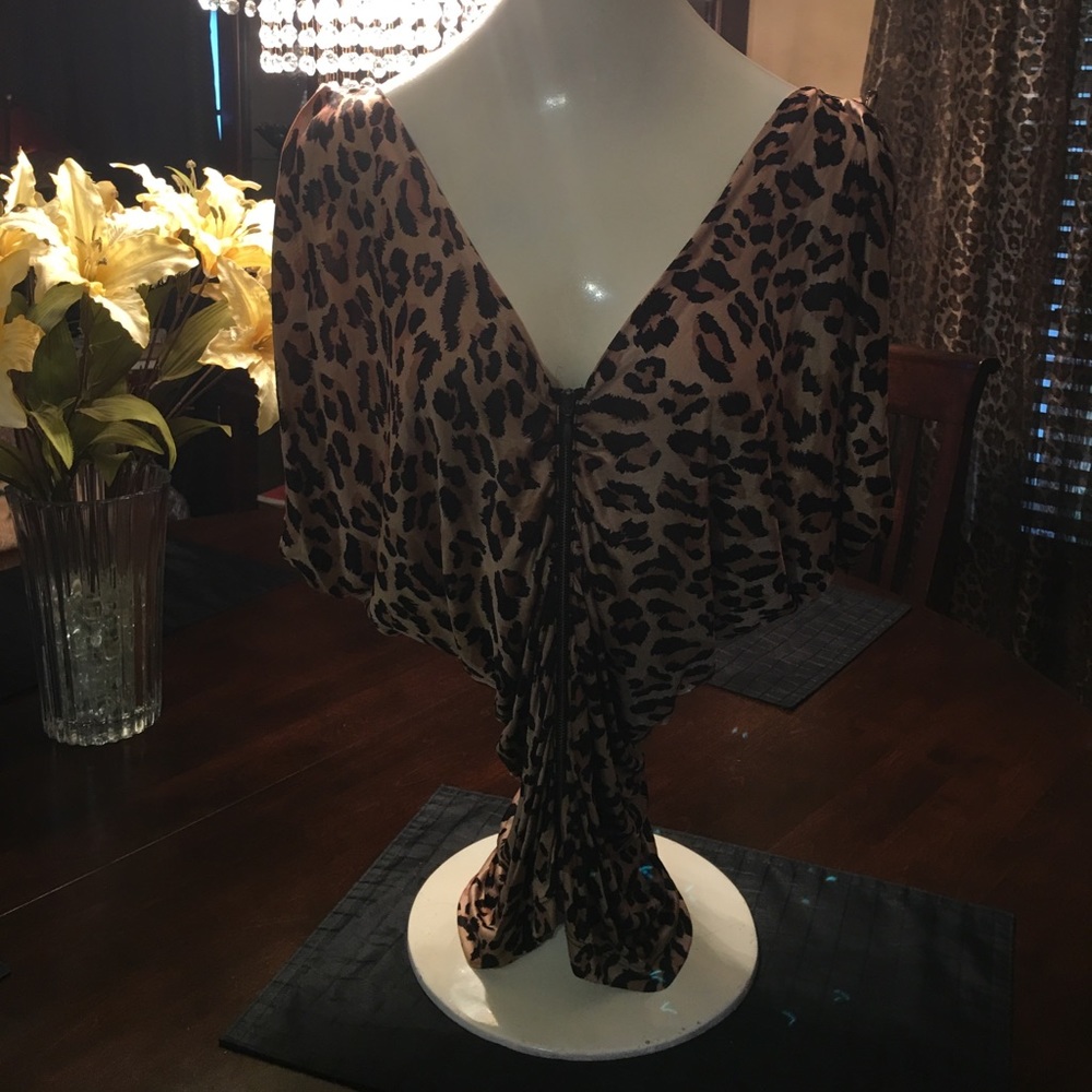 Express leopard top