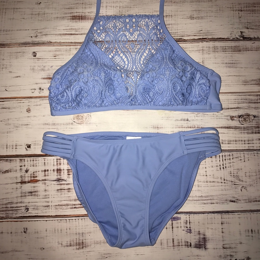 💙SOLD💙Lace high neck blue bikini