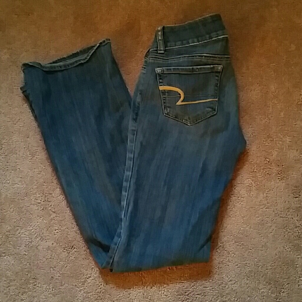 Jeans - Picture 2 of 3