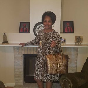 Meet your Posher, Patricia