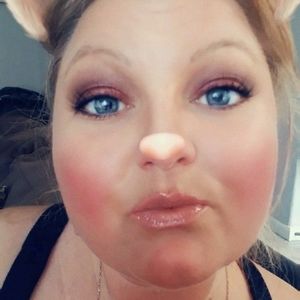 Meet your Posher, Sandy