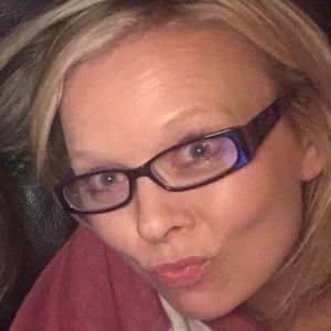 Meet your Posher, Michele