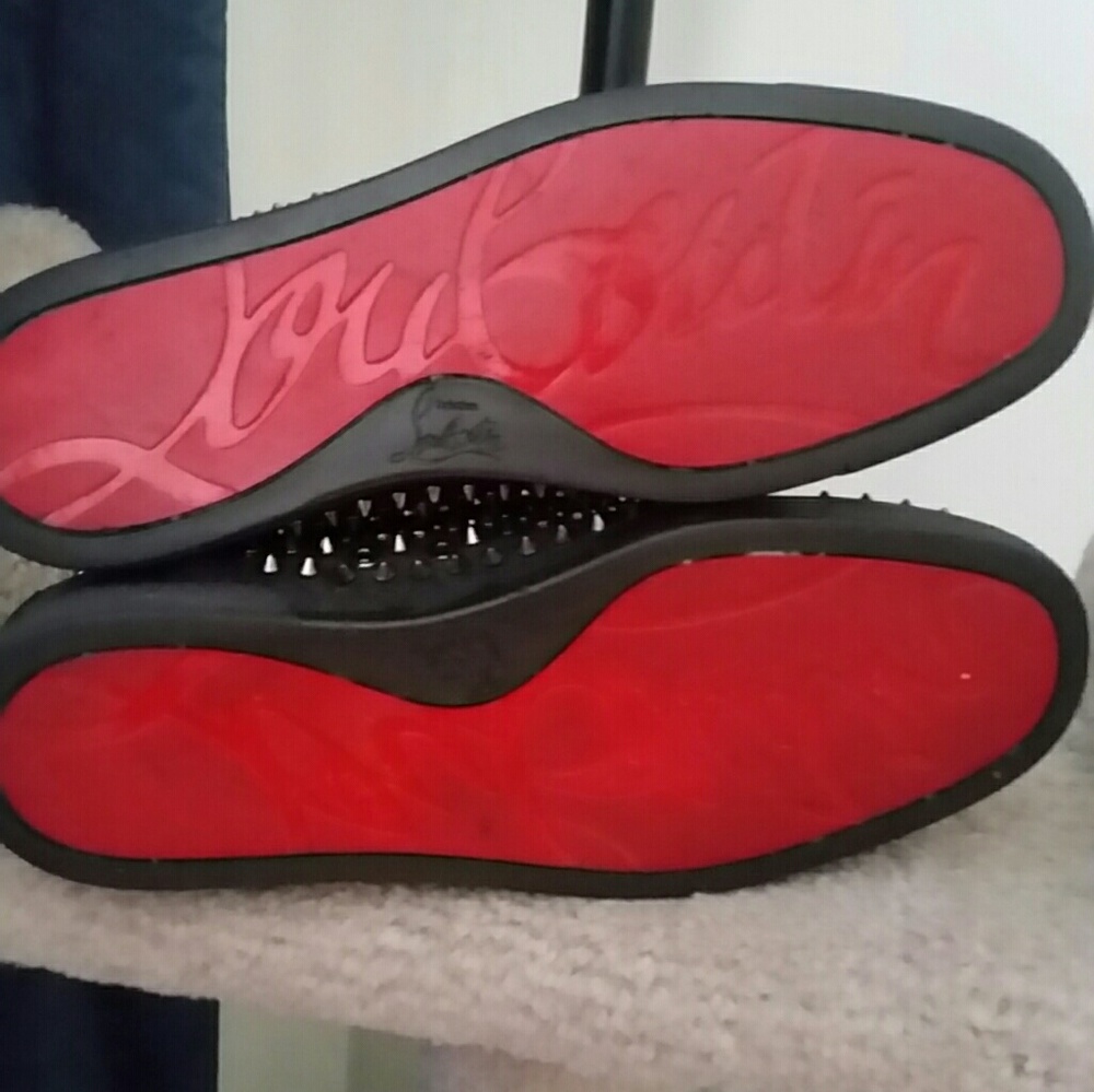 Love these sneakers but I had them for 6 years.