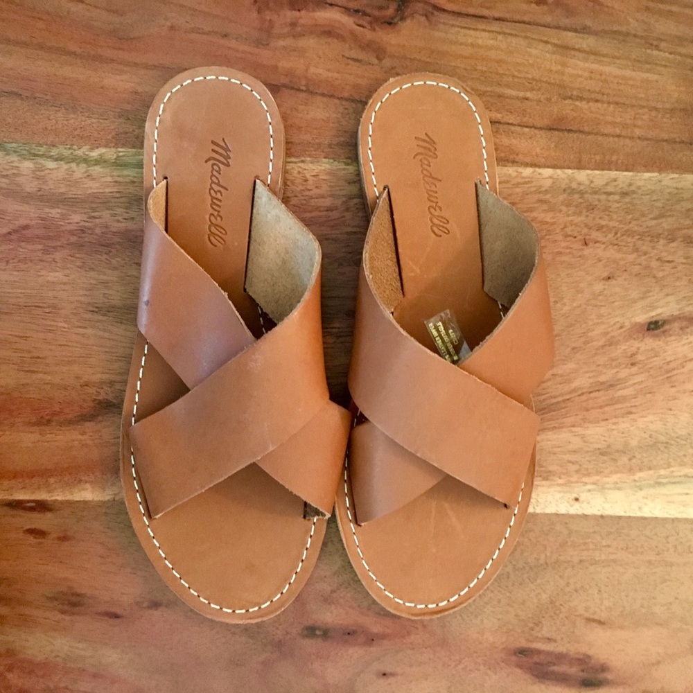 Crossed Leather Sandal