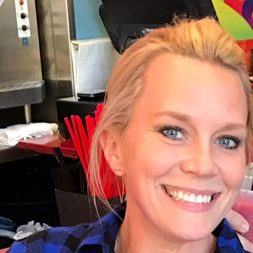 Meet your Posher, Laurie