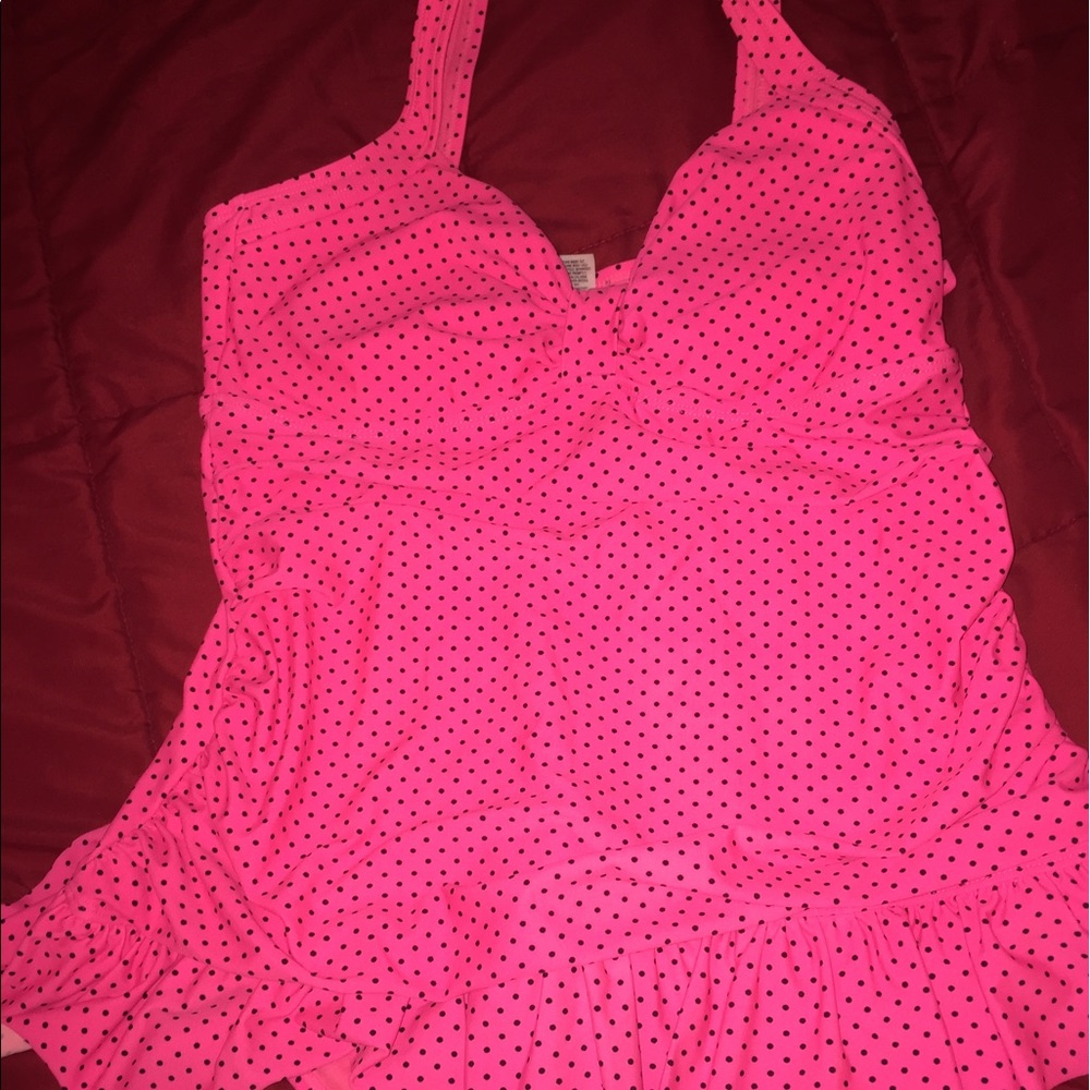 Plus size swim suit