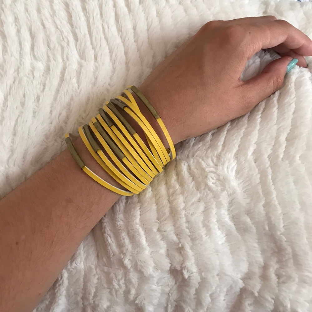 Boho Yellow Clasp Bracelet with Gold Accents