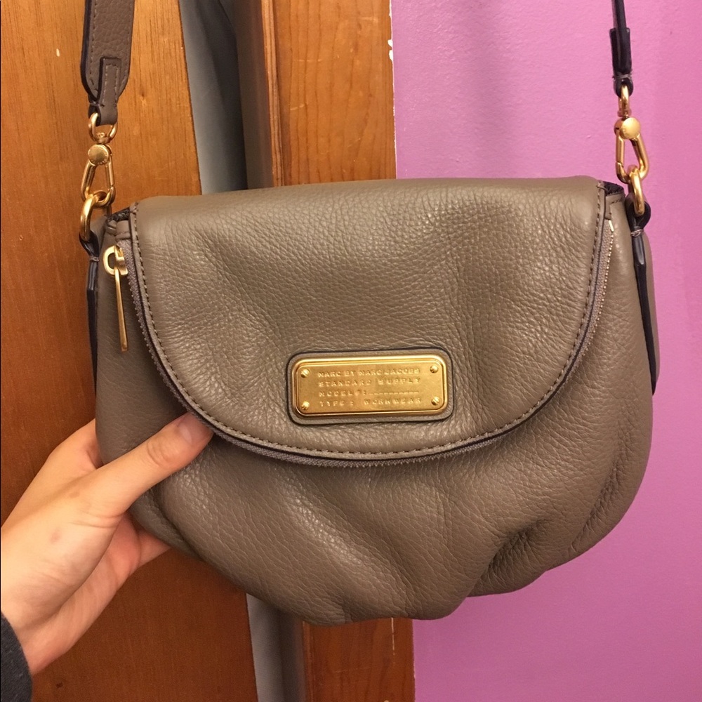 New Q Natasha Mini Leather Crossbody