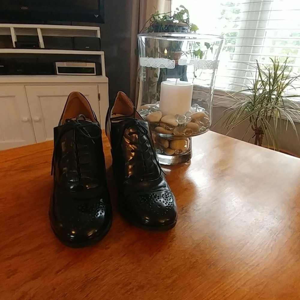Nine west high heel oxfords