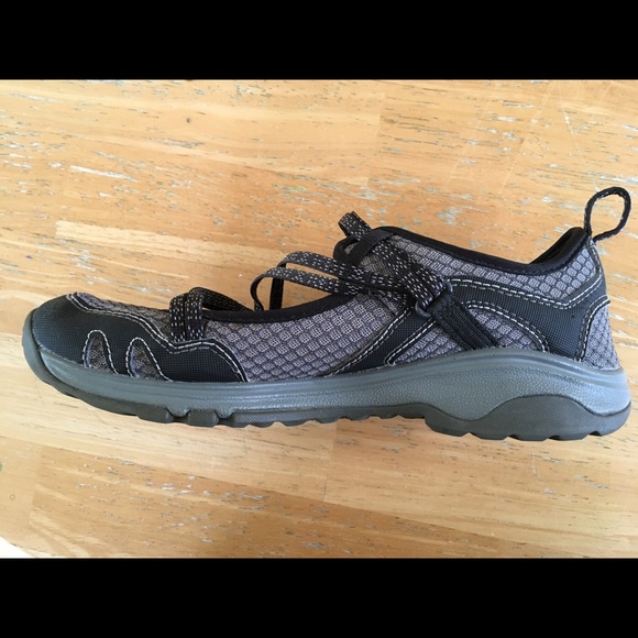Buy Women S Outcross Free Shoe Buy Women S Outcross Free Shoe