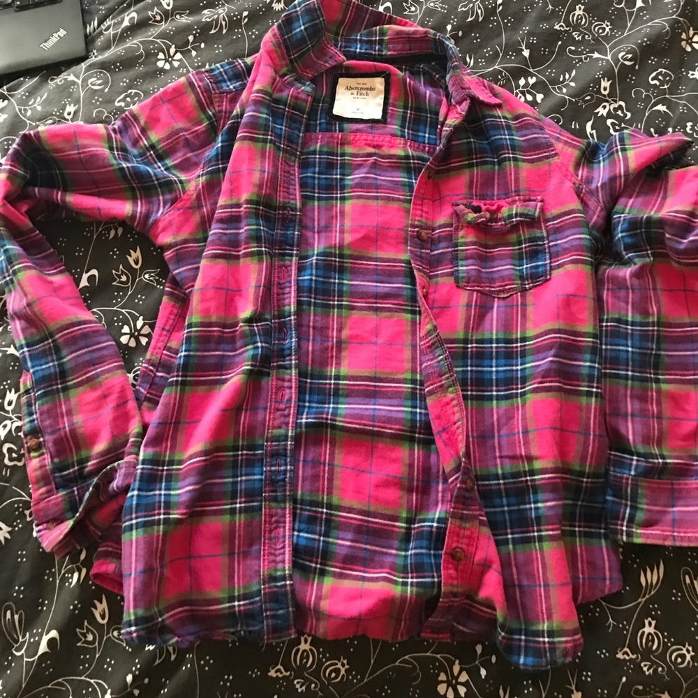 Abercrombie and Fitch Women's Pink Flannel