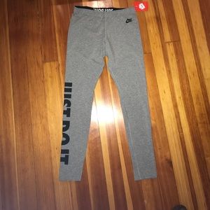 Women's Nike Leggings