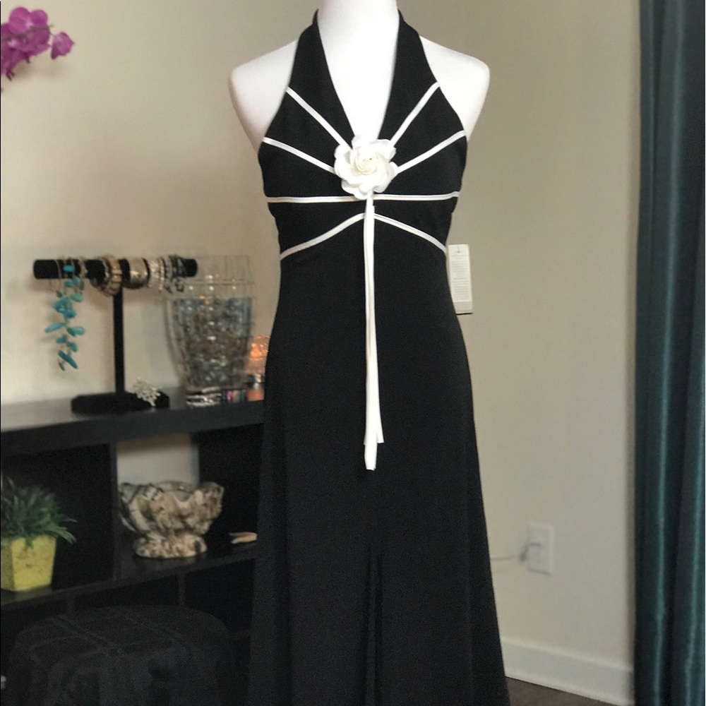 Cache black and white halter dress