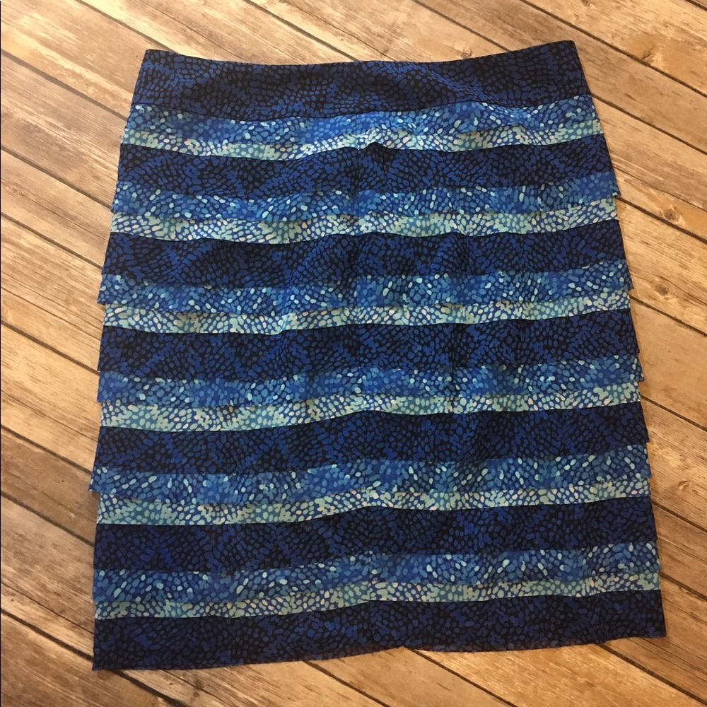 Black house white market NWT 6 mosaic blue skirt