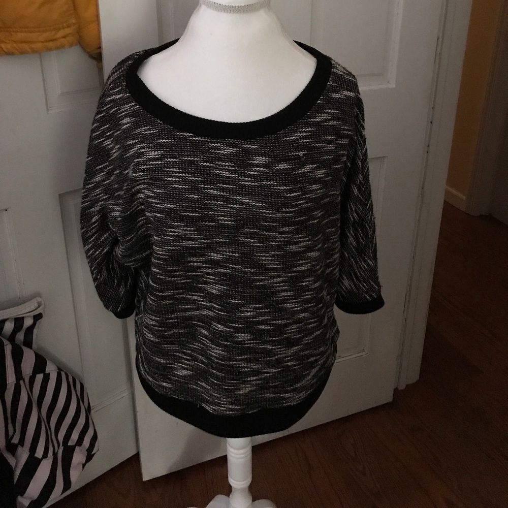 Ladies loft sweater