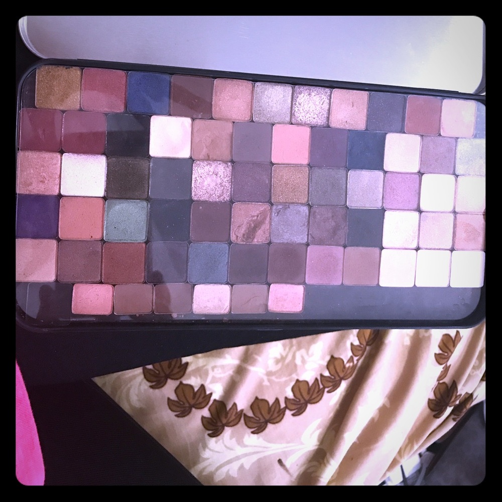 Huge eyeshadow on sale