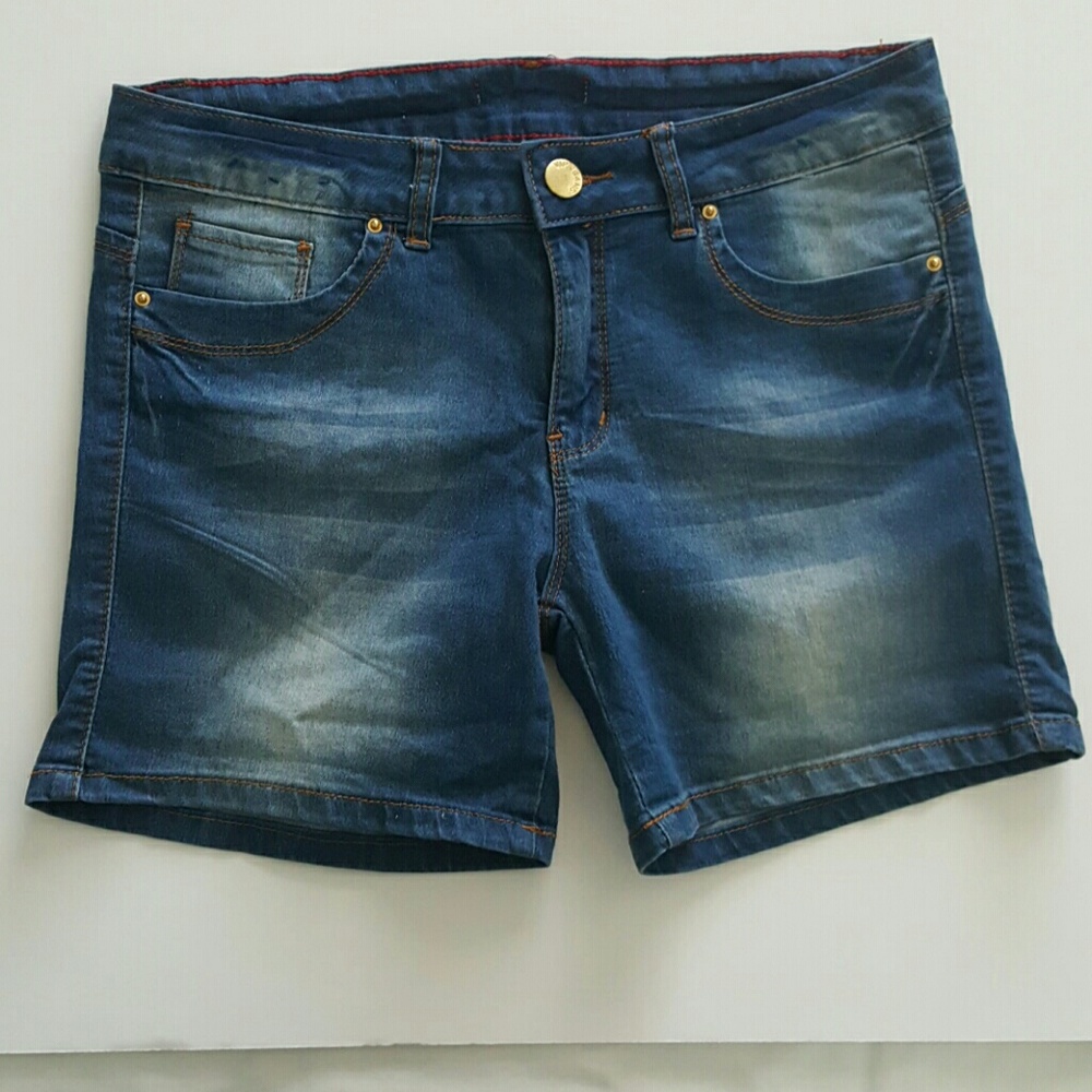 V I P  Jeans