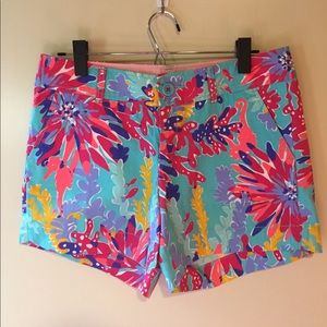 Lilly Pulitzer size 6 shorts