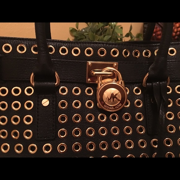 Sold - Picture 2 of 5