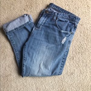 Lauren Conrad lightwash crop jeans