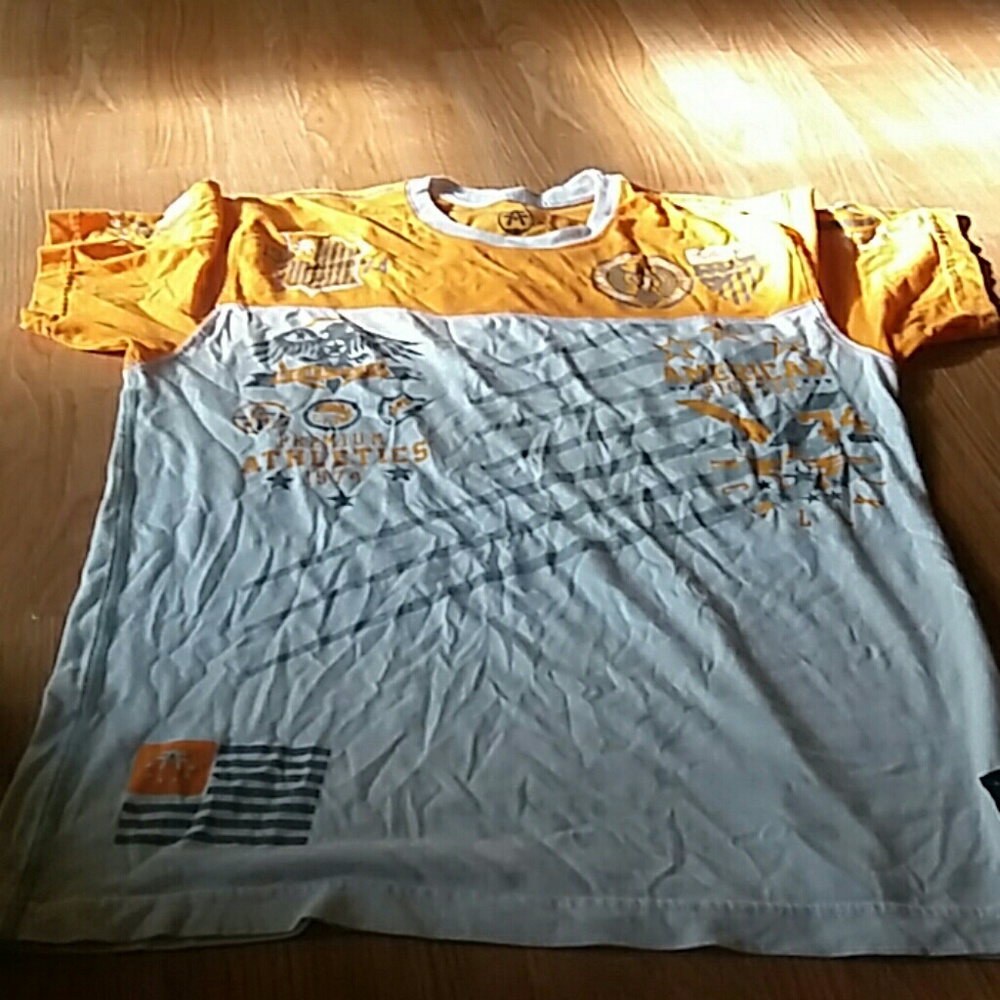 T shirt