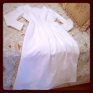 ISO!!! White Vintage Inspired Beauty by GUMUXI