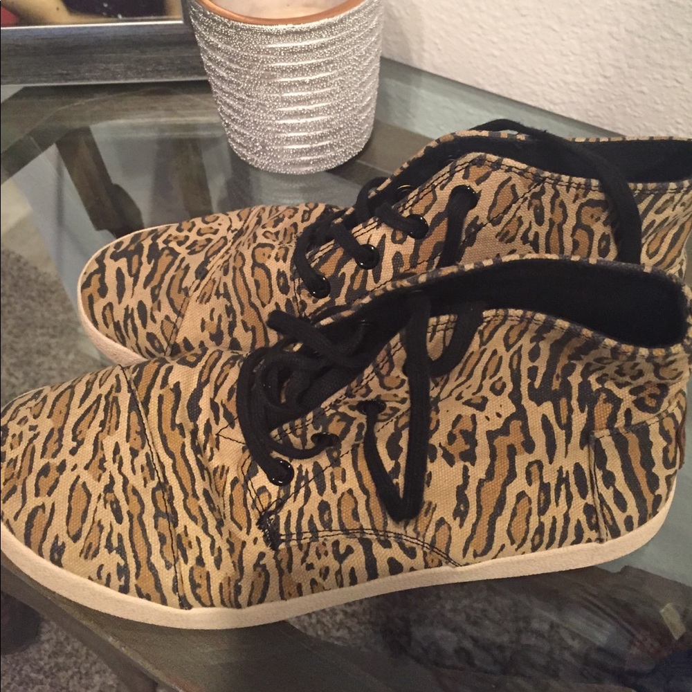 High top Toms!