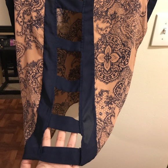 Pink/Blue blouse - Picture 3 of 3