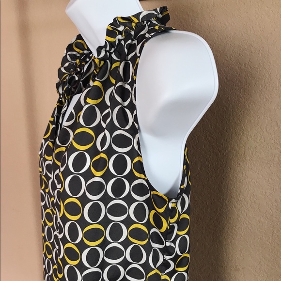 Banana Republic Gray Ruffle Blouse - Picture 4 of 7