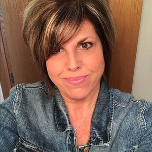 Meet your Posher, Cheryl