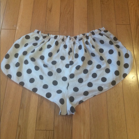 PINK lounge shorts - Picture 2 of 4