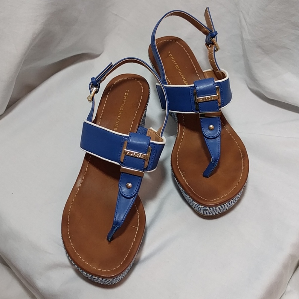 Tommy Hilfiger Blue and White wedges sz 7