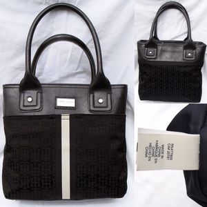 Tommy Hilfiger Signature Logo Purse