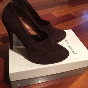 Brown suede Heels 👠