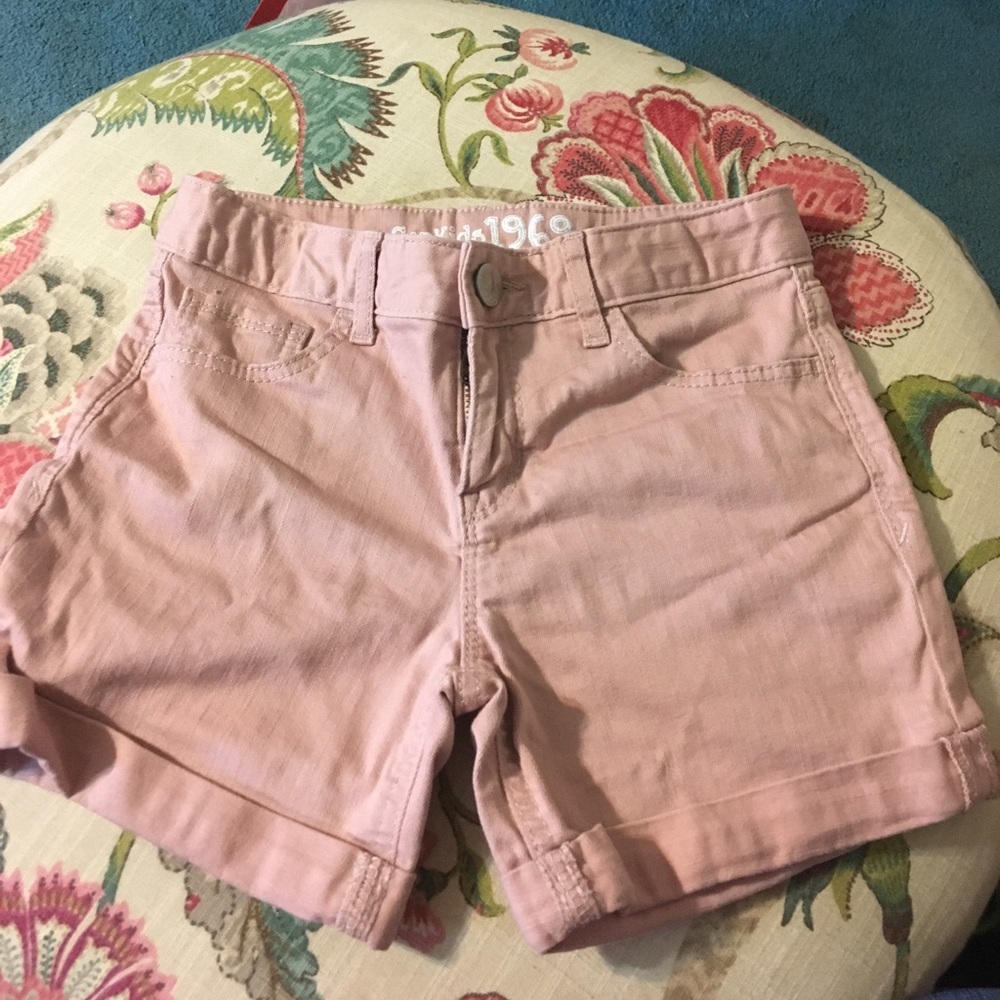 Gap shorts