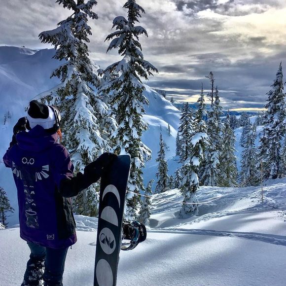 Meet your Posher, Aimee - Picture 2 of 3