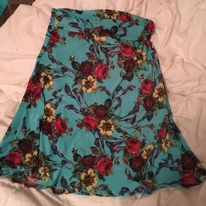 LuLaRoe Azure skirt