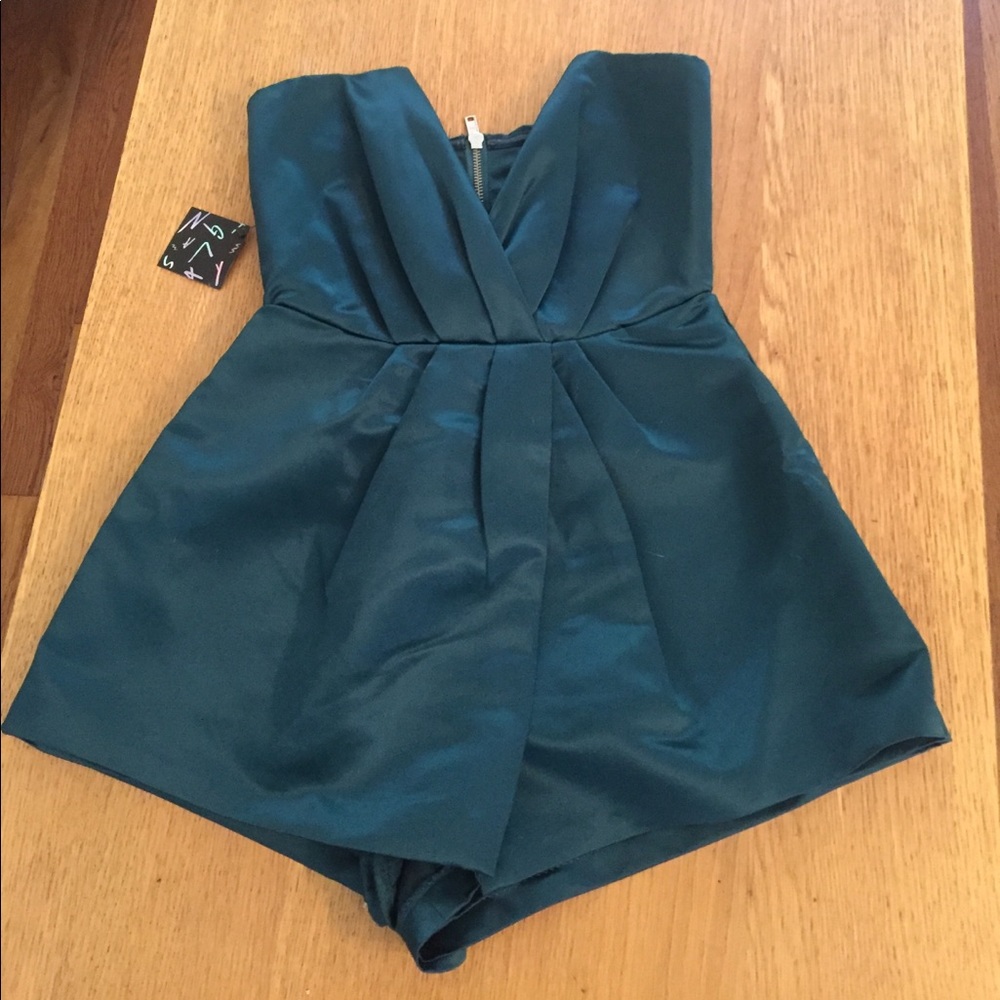 Nasty gal XS emerald green romper