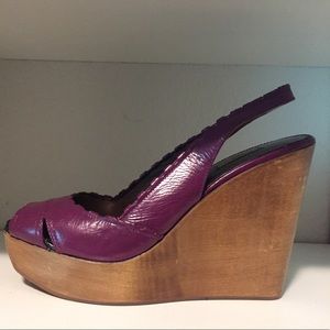 Alaia Sz 39 1/2 plum wood wedges