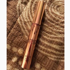 Kylie Damn Gina lip gloss