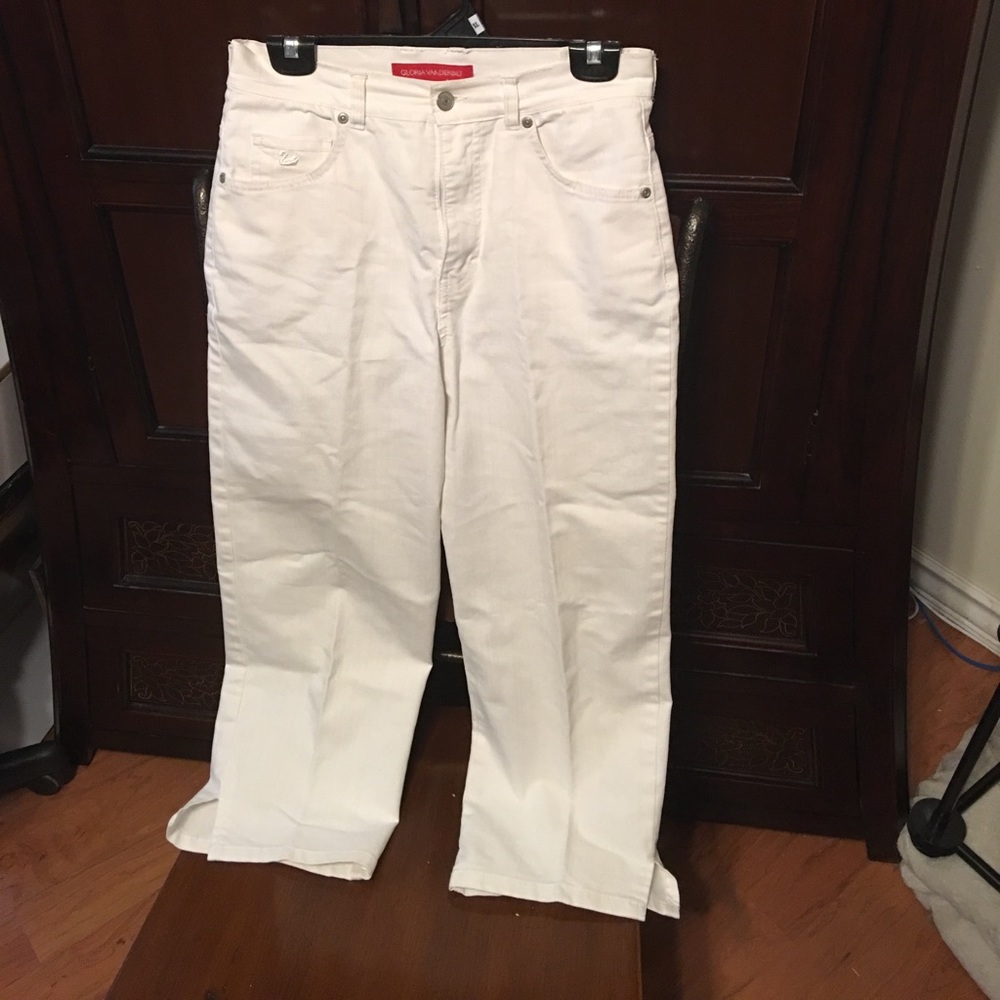 White Jean Capri