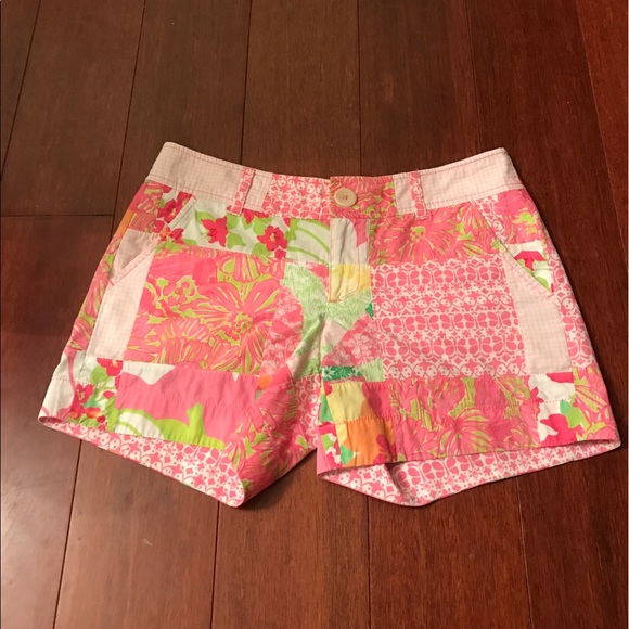 🎉lilly Pulitzer pink patchwork shorts - Picture 1 of 3