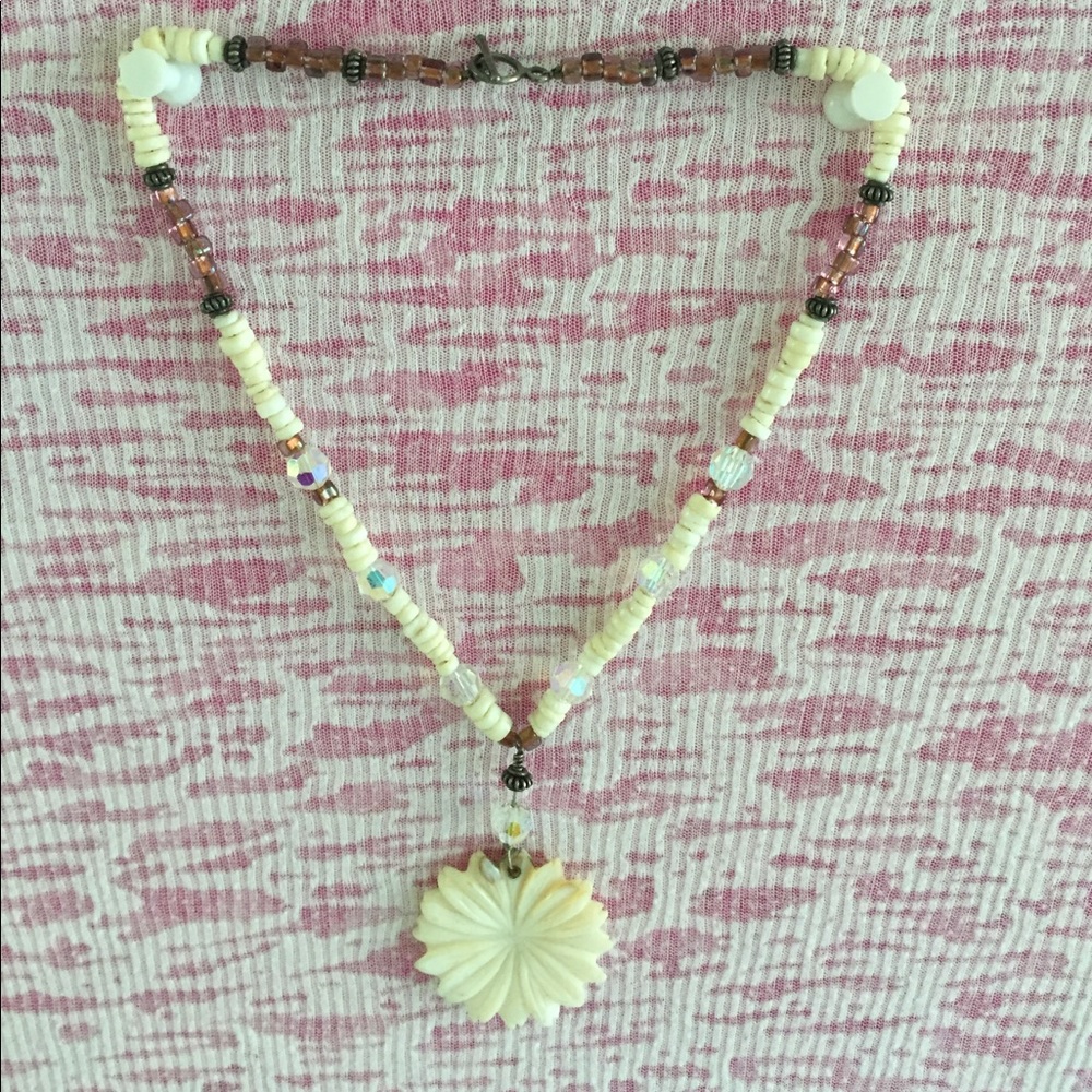 Necklace - Picture 2 of 6