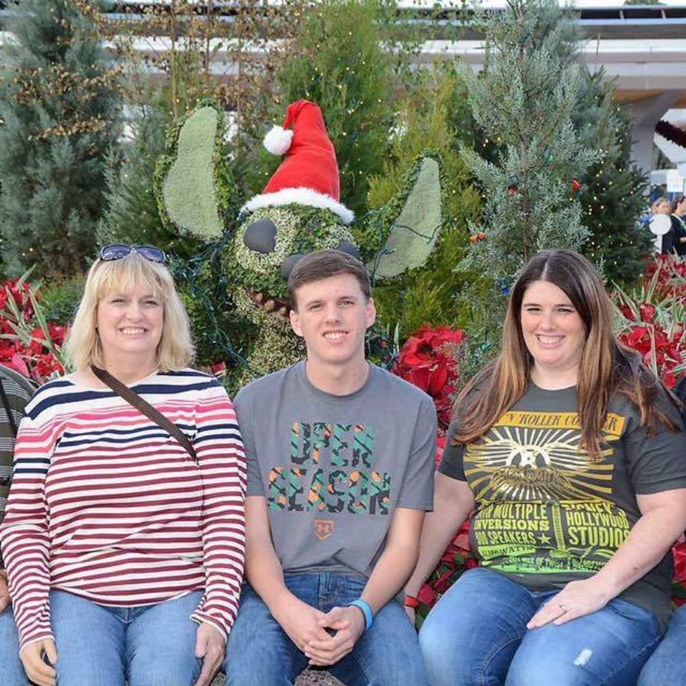 Meet your Posher, Sharon