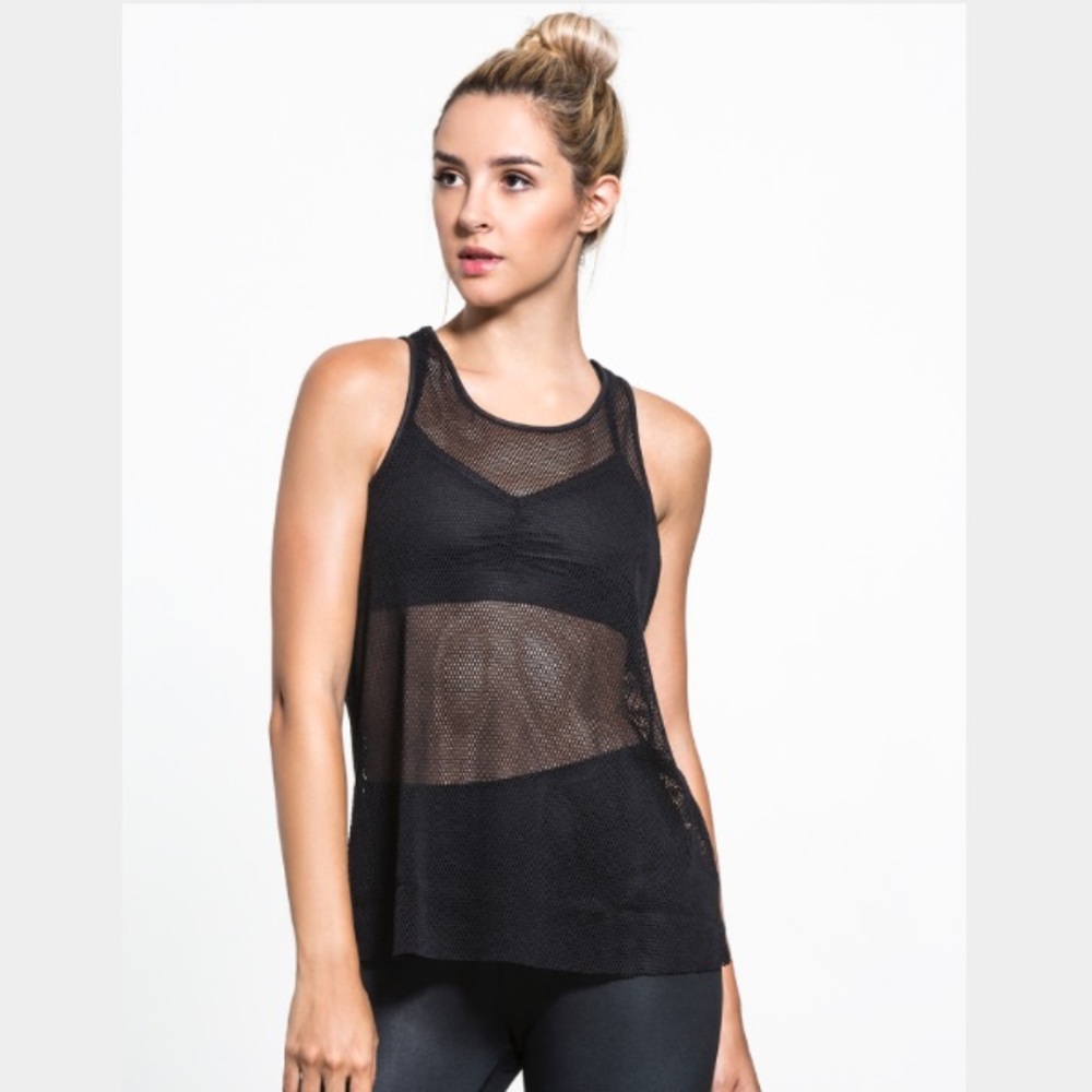 NWT Alo Yoga Lucid Tank Black Small