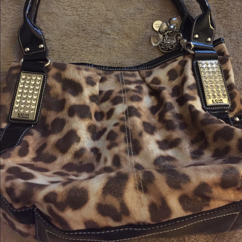Large Kathy Van Zeeland bag and wallet! LOWEST!