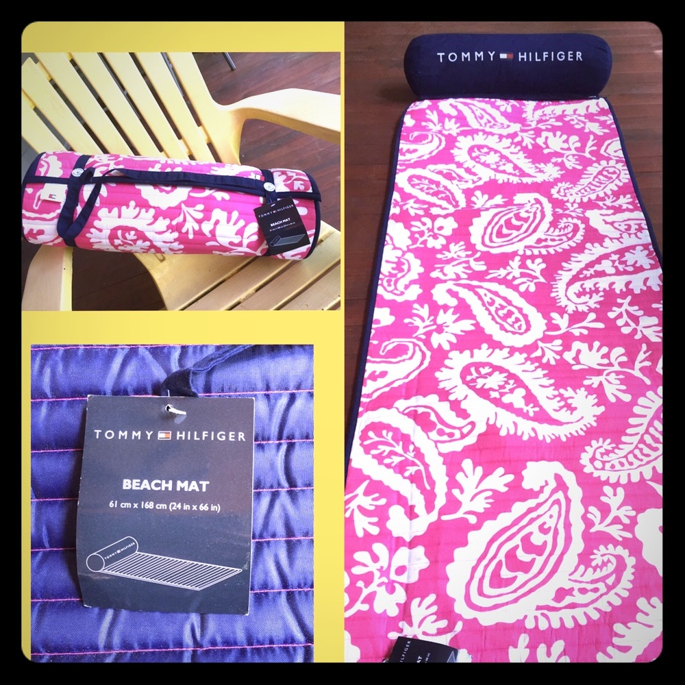 New Tommy Hilfiger Roll-Up Beach Mat