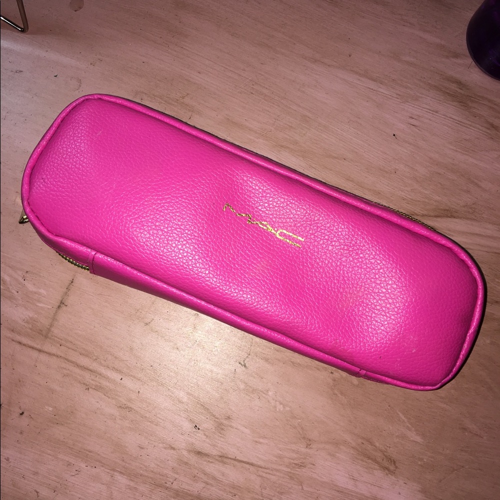 MAC make up brushes bag