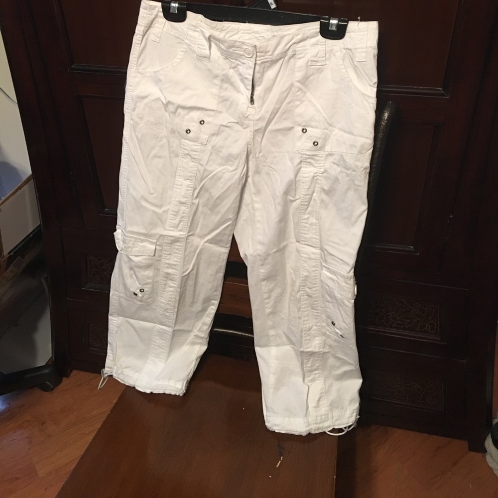 White Cargo style Capri