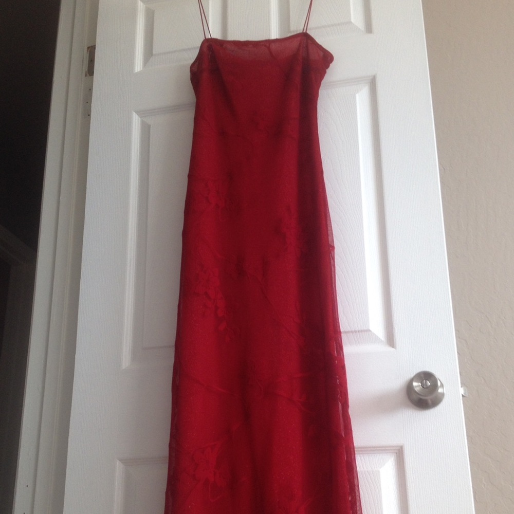 Red lace prom dress
